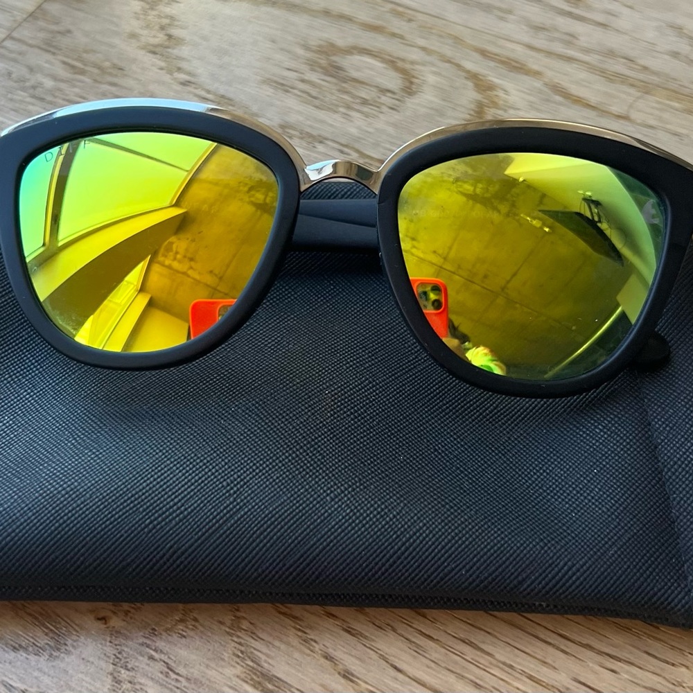 Quay Australia Sunglasses